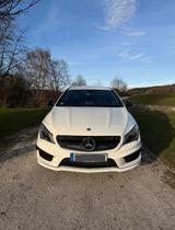 Mercedes-Benz CLA 250 Coupe AMG-Line - gebrauchte Mercedes-Benz CLA 250 aus dem Jahr 2015