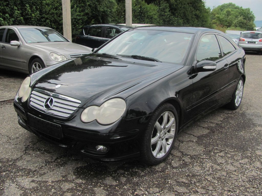Angebot ansehen Mercedes-Benz C 180