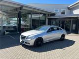 Mercedes-Benz E250 Coupé, Automatik, Pano,... - gebrauchte Mercedes-Benz E 250 aus dem Jahr 2009