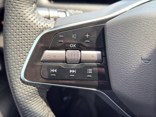 Nissan Ariya Coupe 63 kWh °LED°Navi°RFK°AAC°ACC°SHZ°