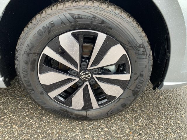 Fahrzeugabbildung Volkswagen Polo 1,0 TSI GOAL NAVI DCP MATRIX-LED APP CONNEC