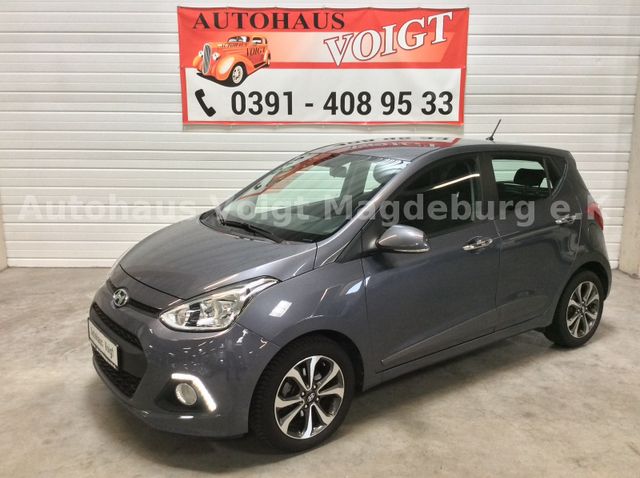 Hyundai i10 Navigation,Teilleder,Sitzheizung,PDC,S.Key