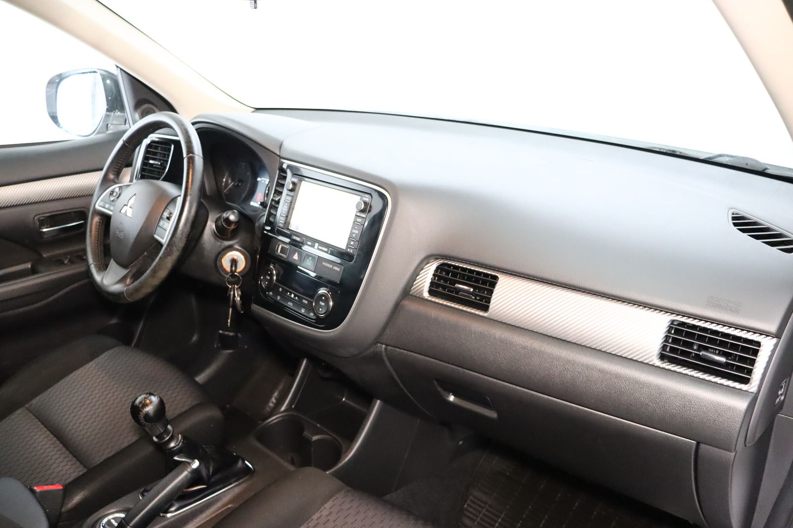 Fahrzeugabbildung Mitsubishi Outlander 2.2 DI-D Invite ClearTec 4WD