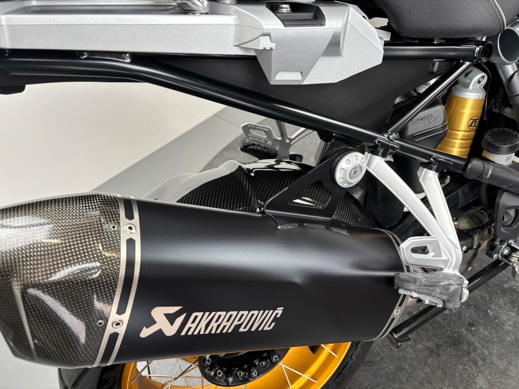 Fahrzeugabbildung BMW R 1250 GS ADVENTURE *SERVICE NEU *3 PAKETE