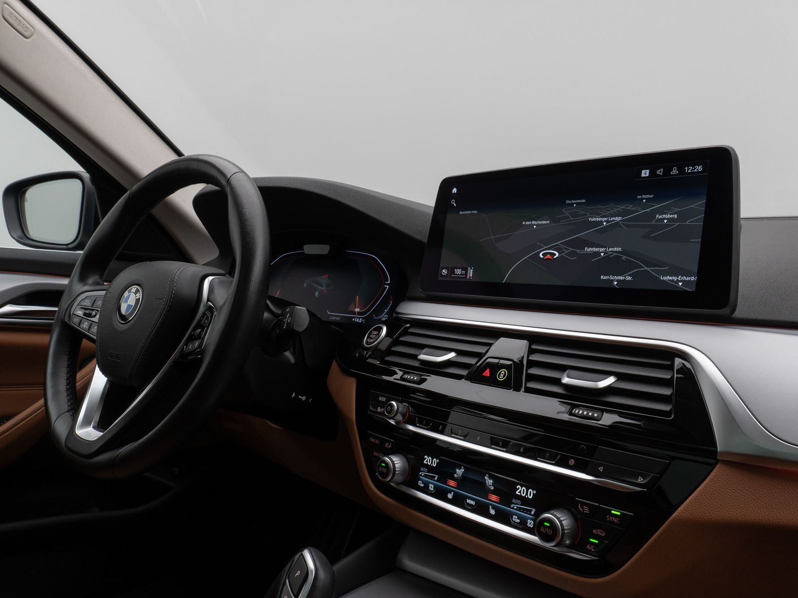 Fahrzeugabbildung BMW 530d  xD Panorama Kamera DAB HiFi AHK Alarm ACC