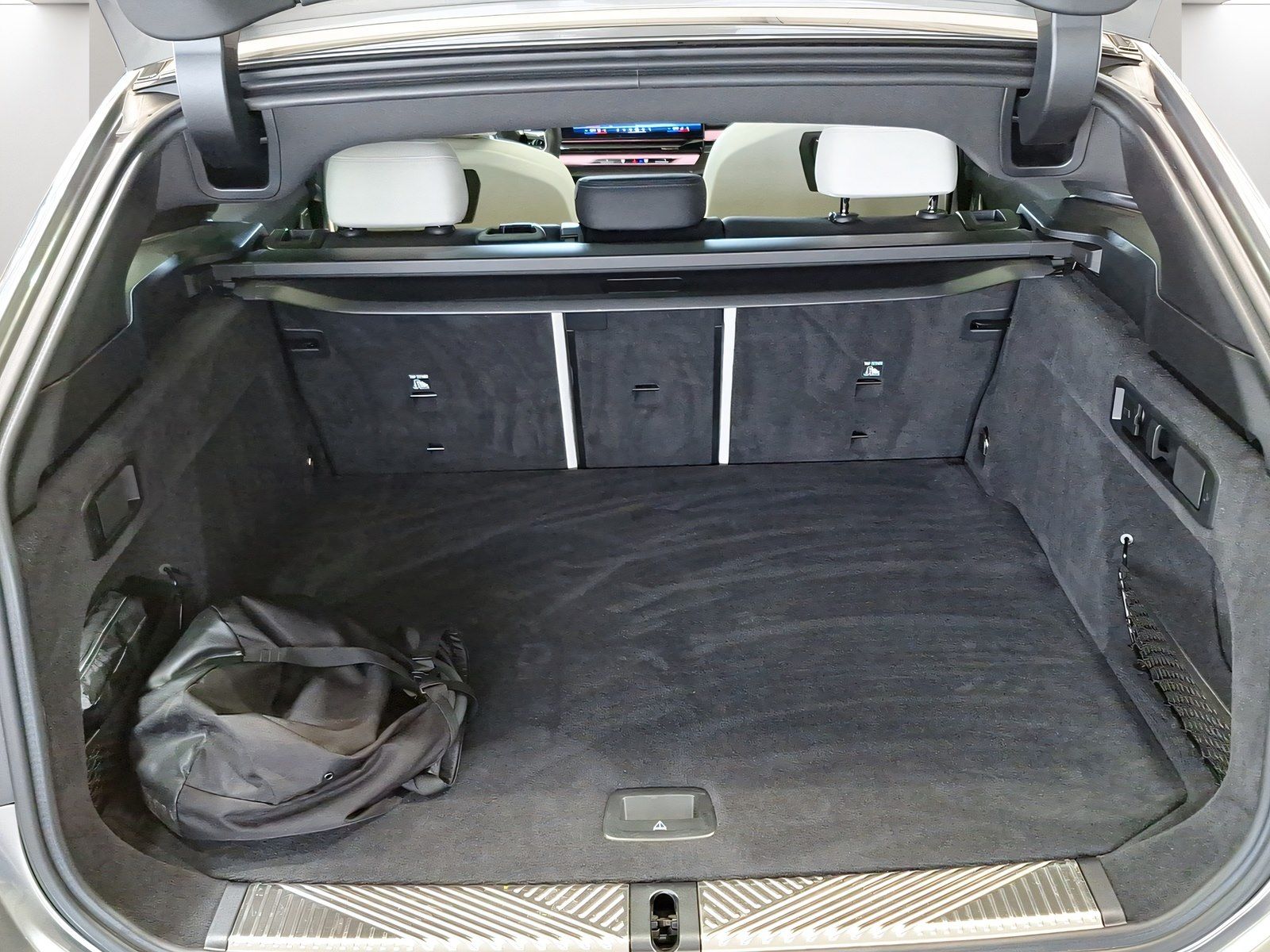 BMW i5 - Bild 11