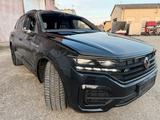 Volkswagen Touareg 3.0 V6 TDI 210kW 4MOT Tiptr. R-Line ... - VW Touareg Unfallwagen