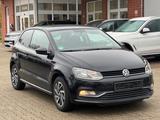 Volkswagen Polo V Sound/AHK/Klamaaut/StzHeizung/W+SommerAlu - Volkswagen Polo: Sound