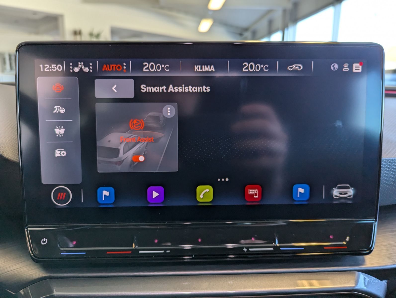 Fahrzeugabbildung CUPRA Leon 1.5eTSI DSG Matrix Cam Vision+ Full Link