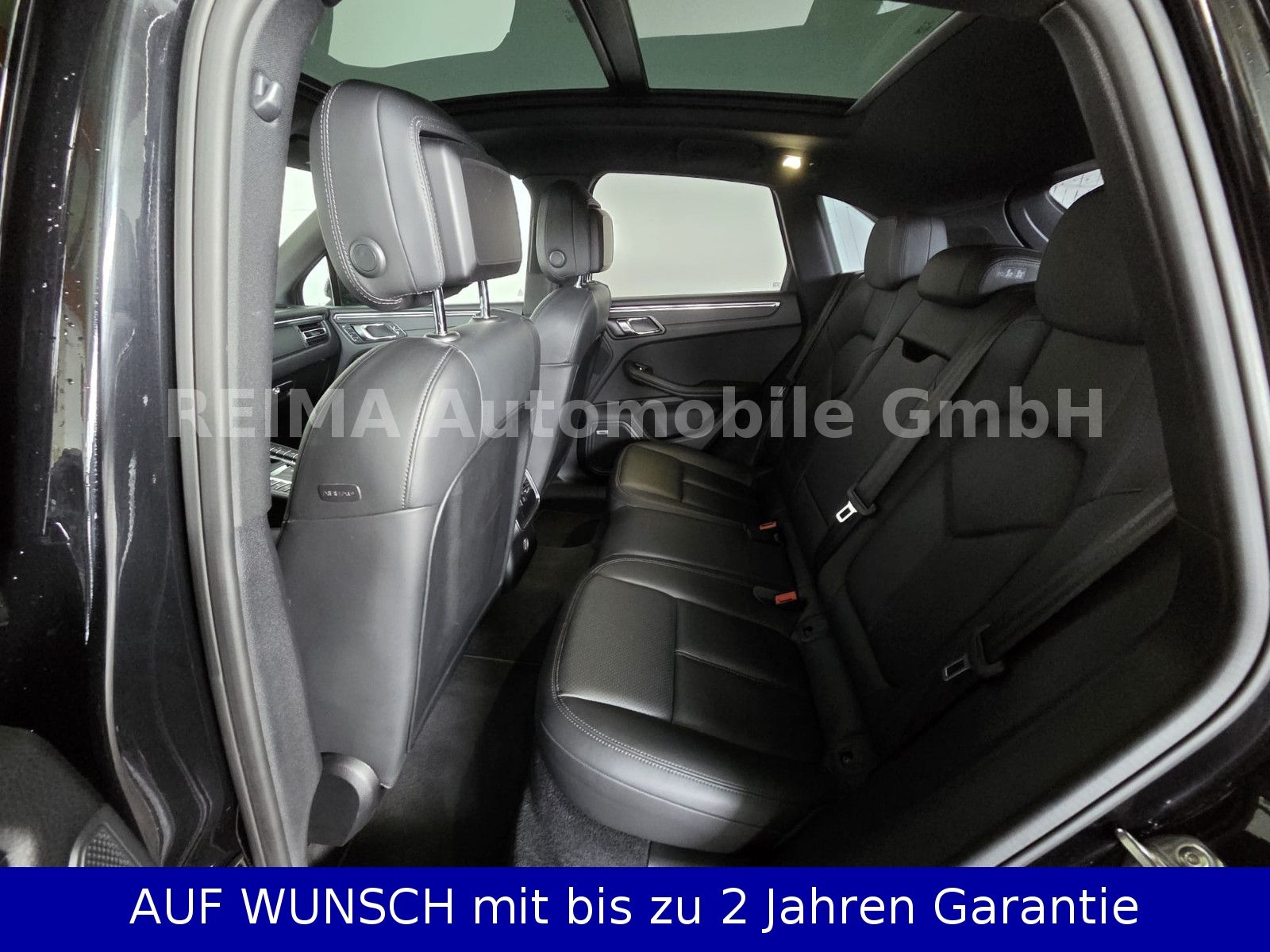 Fahrzeugabbildung Porsche Macan 2,0i, , LED, Standheizung, Luft, Pano