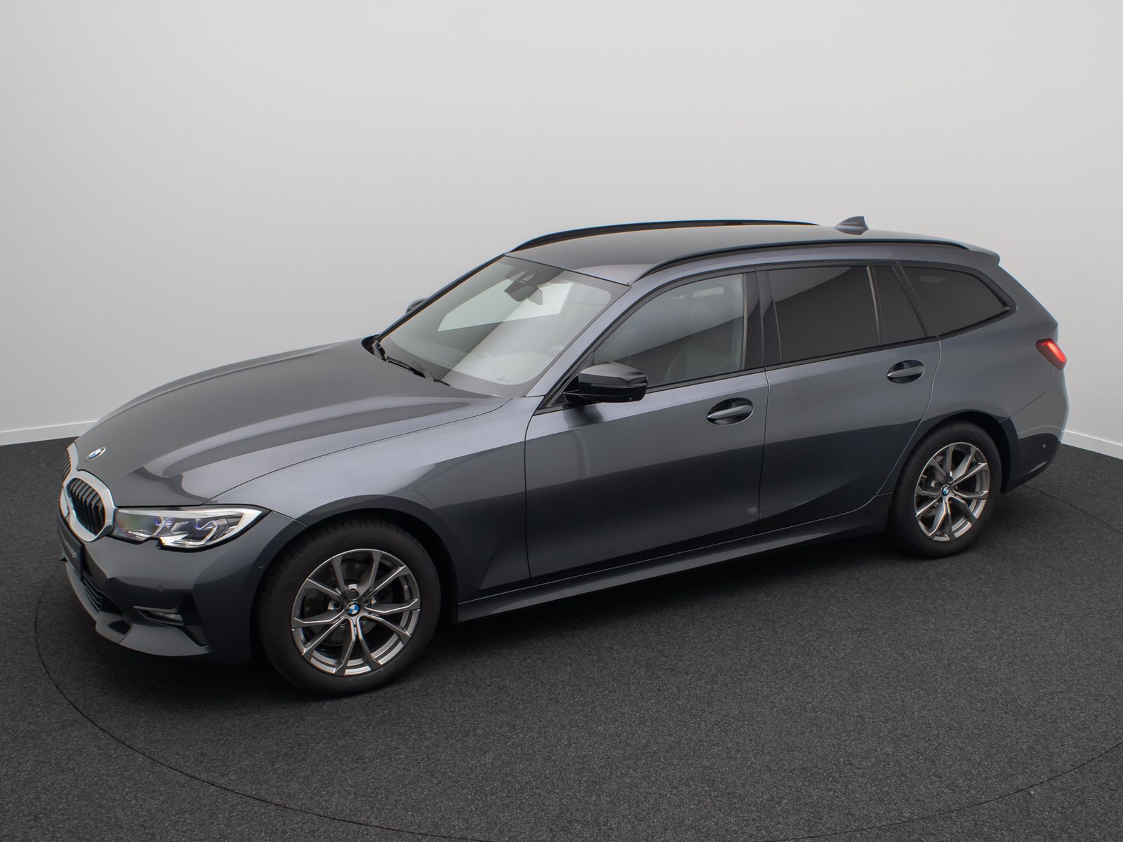 Fahrzeugabbildung BMW 320d xD Sport Line Laser DAB HiFi 360°Standheizu