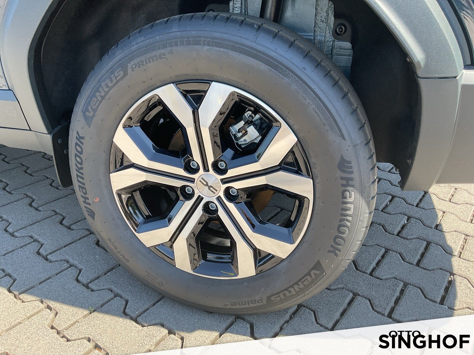 Fahrzeugabbildung Dacia Bigster Expression TCe 140