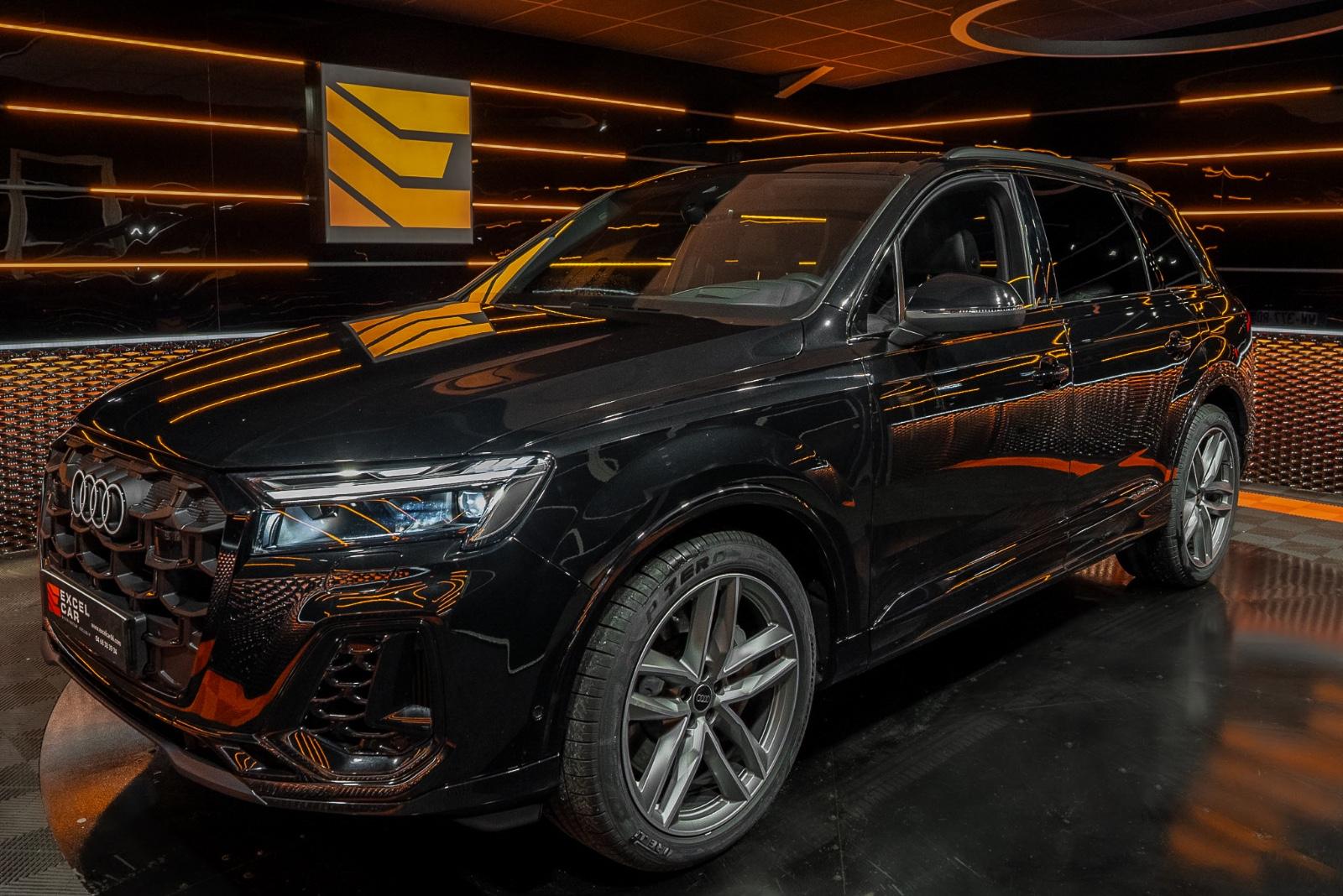 Audi Q7 55 TFSIE S Line*HUD*heated seats*Matrix LED