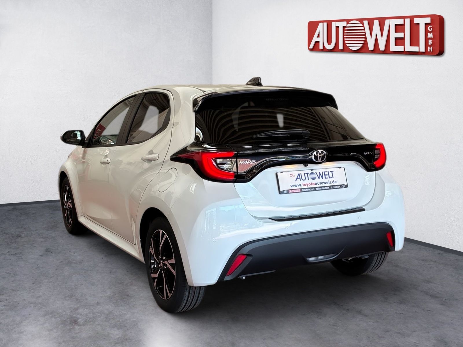 Fahrzeugabbildung Toyota Yaris 1.5 Teamplayer Safety P, Comfort P.