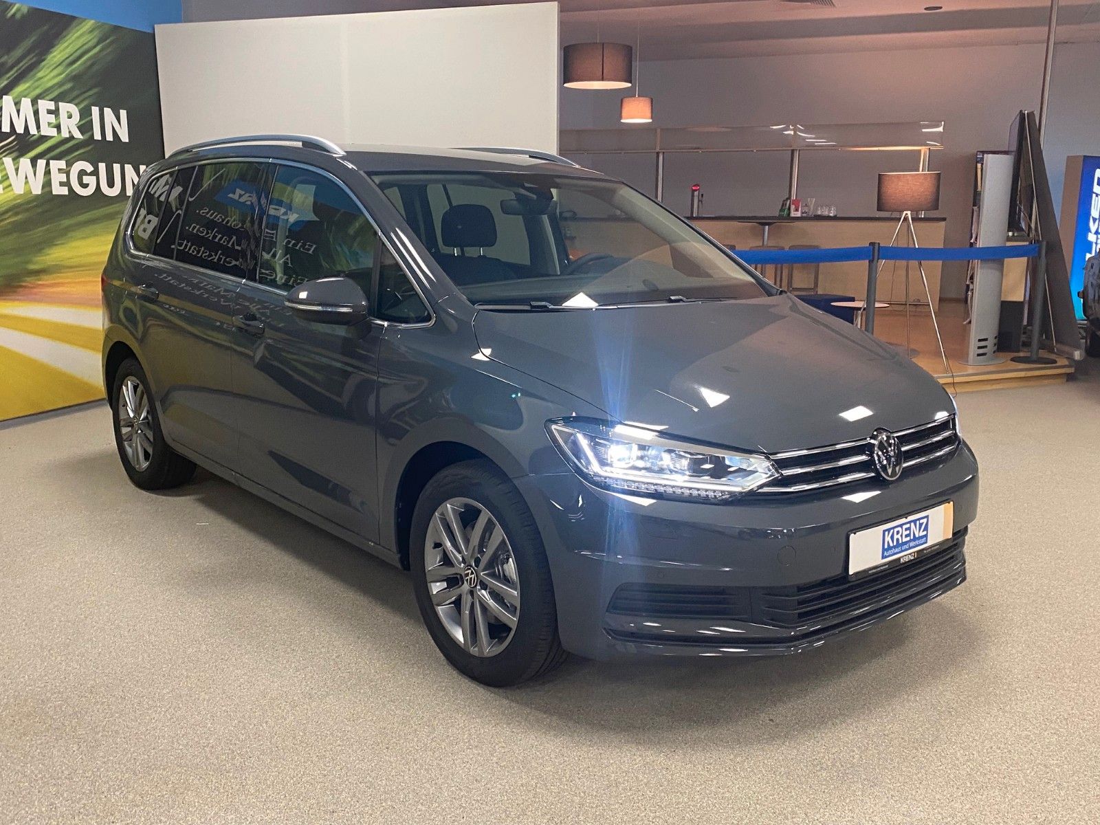 Fahrzeugabbildung Volkswagen Touran 1.5 TSI OPF DSG+4 J, GARANTIE+ACC+AHK+LED