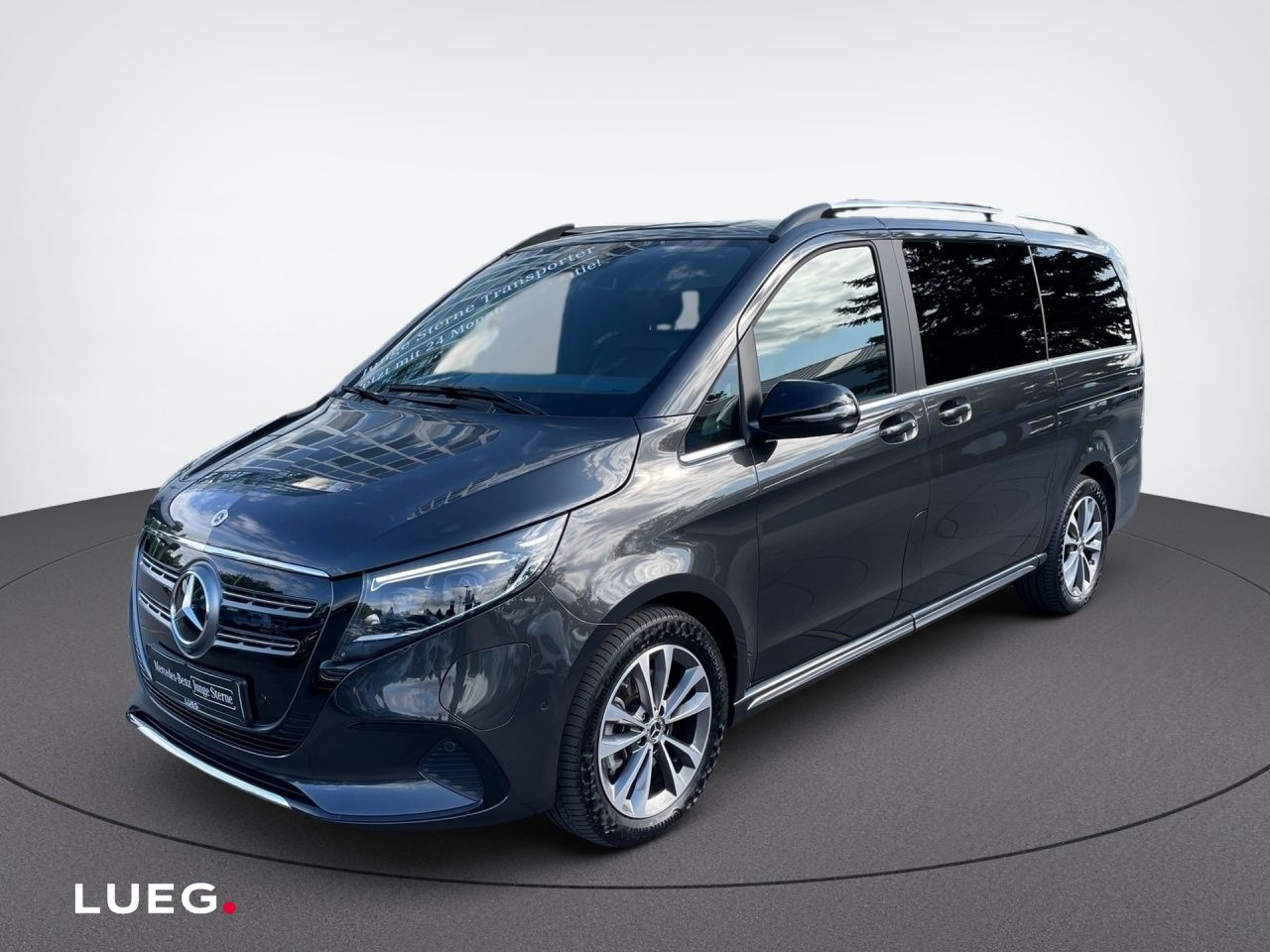 Mercedes-Benz EQV 300 AVANTGARDE Lang Augmented Distronic 360 imagem 3