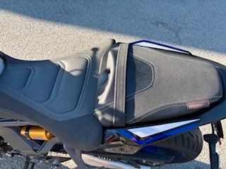 Fahrzeugabbildung Yamaha MT 09 SP Erstbesitzer! Viel Zubehör!