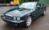 Jaguar XJ8 3.5 Liter Executive V8 258PS