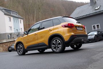 Suzuki Vitara 1.4 Comfort+ 4x4*Pano,ACC,AHK,LED,Kamera*