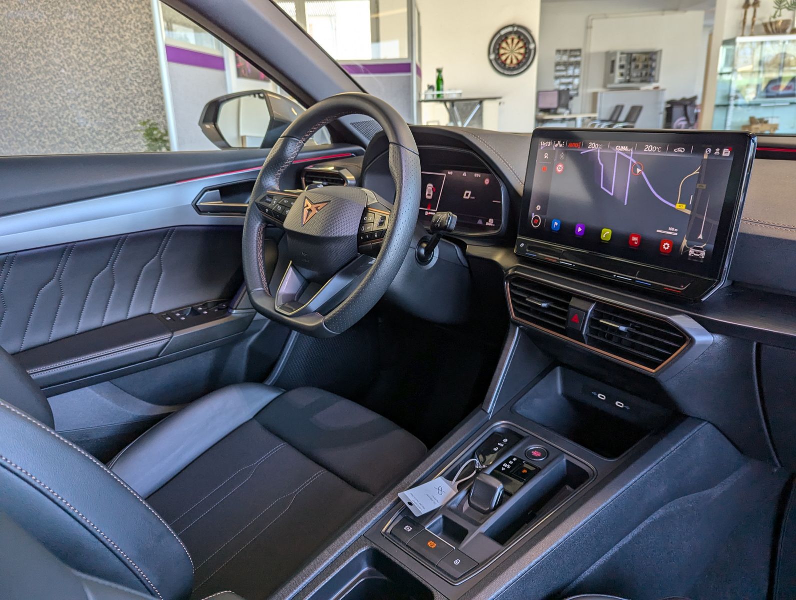 Fahrzeugabbildung CUPRA Formentor 1.5 TSI DSG DCC Full-Link Cam Navi 19"