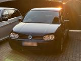Volkswagen Golf IV 1.4 16V Rentnerfahrzeug / Gepflegt - Volkswagen Golf: 16 Iv