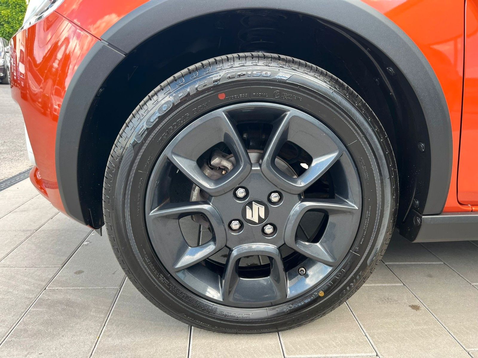 Fahrzeugabbildung Suzuki Ignis Intro Edition*8xbereift*