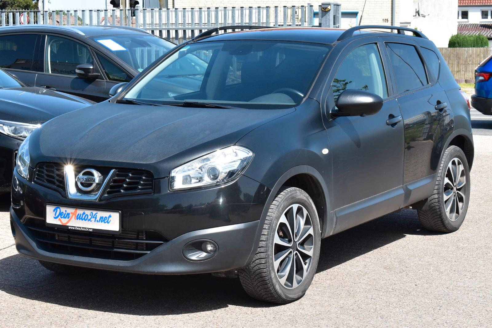Nissan Qashqai 360 4X4 Navi| Panorama|Kamera|Teilleder
