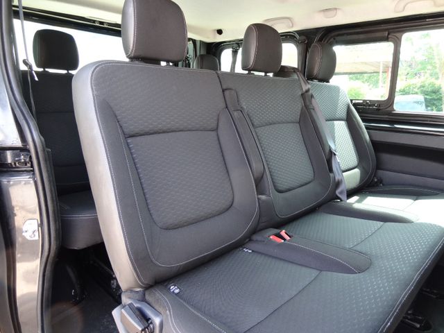 Fahrzeugabbildung Opel Vivaro B Kombi L1H1  2,9t/2.Hd/8-Sitz/AHK/Kamera