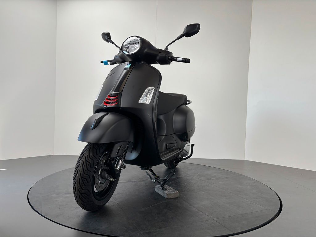 Fahrzeugabbildung Vespa GTS 310 FL SuperSport *NEUFAHRZEUG 2026*