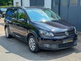 Volkswagen Touran 1.6 TDI AUTOMATIK/ALCANTARA/XENON/NAVI - Volkswagen Touran in Bremen