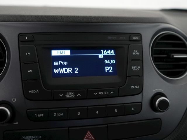 i10 SELECT+KLIMAANLAGE+RADIO+ALARMANLAGE+USB