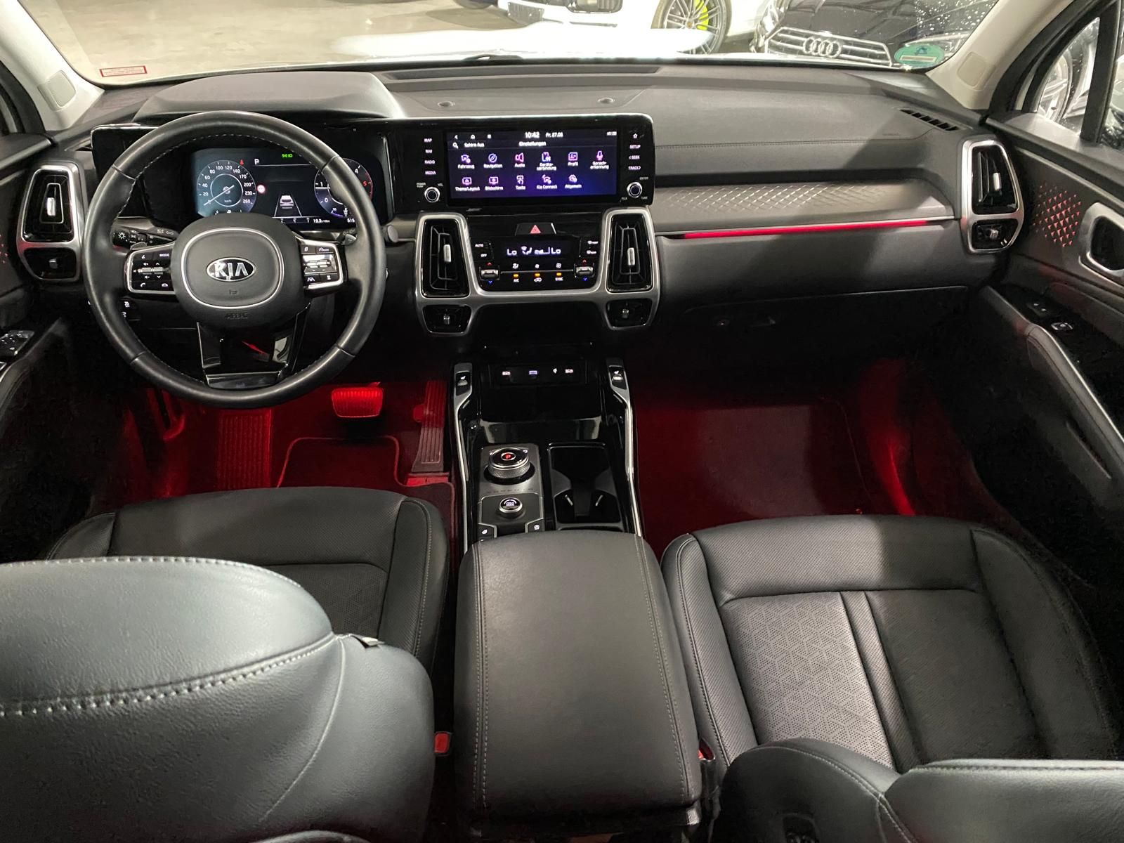 Fahrzeugabbildung Kia Sorento 2.2 CRDi Spirit 2WD/Navi/LED/1.Hd/U-Frei
