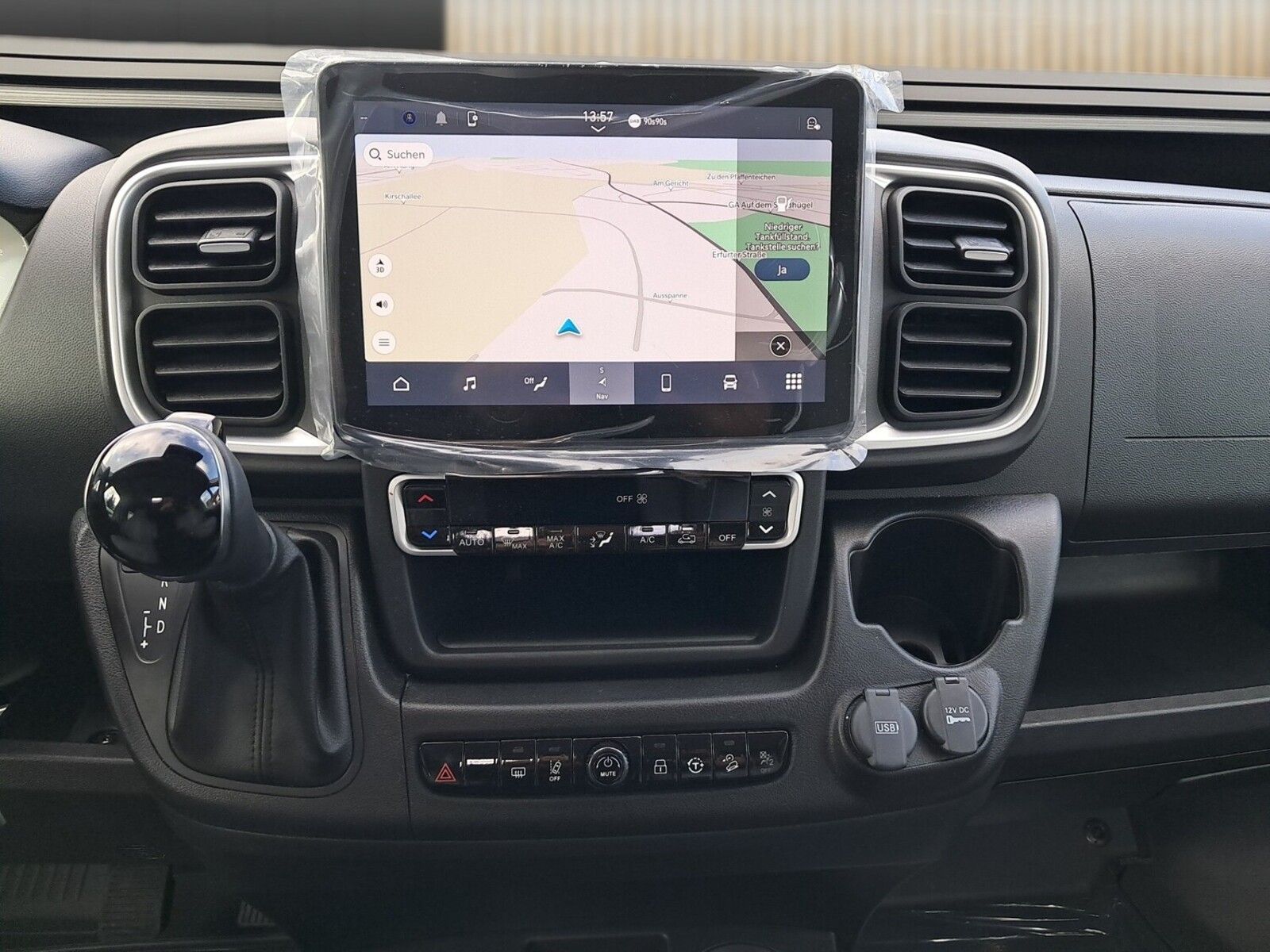 Fahrzeugabbildung Pössl Summit Shine 600 Citroen 140 PS Lithium,Solar