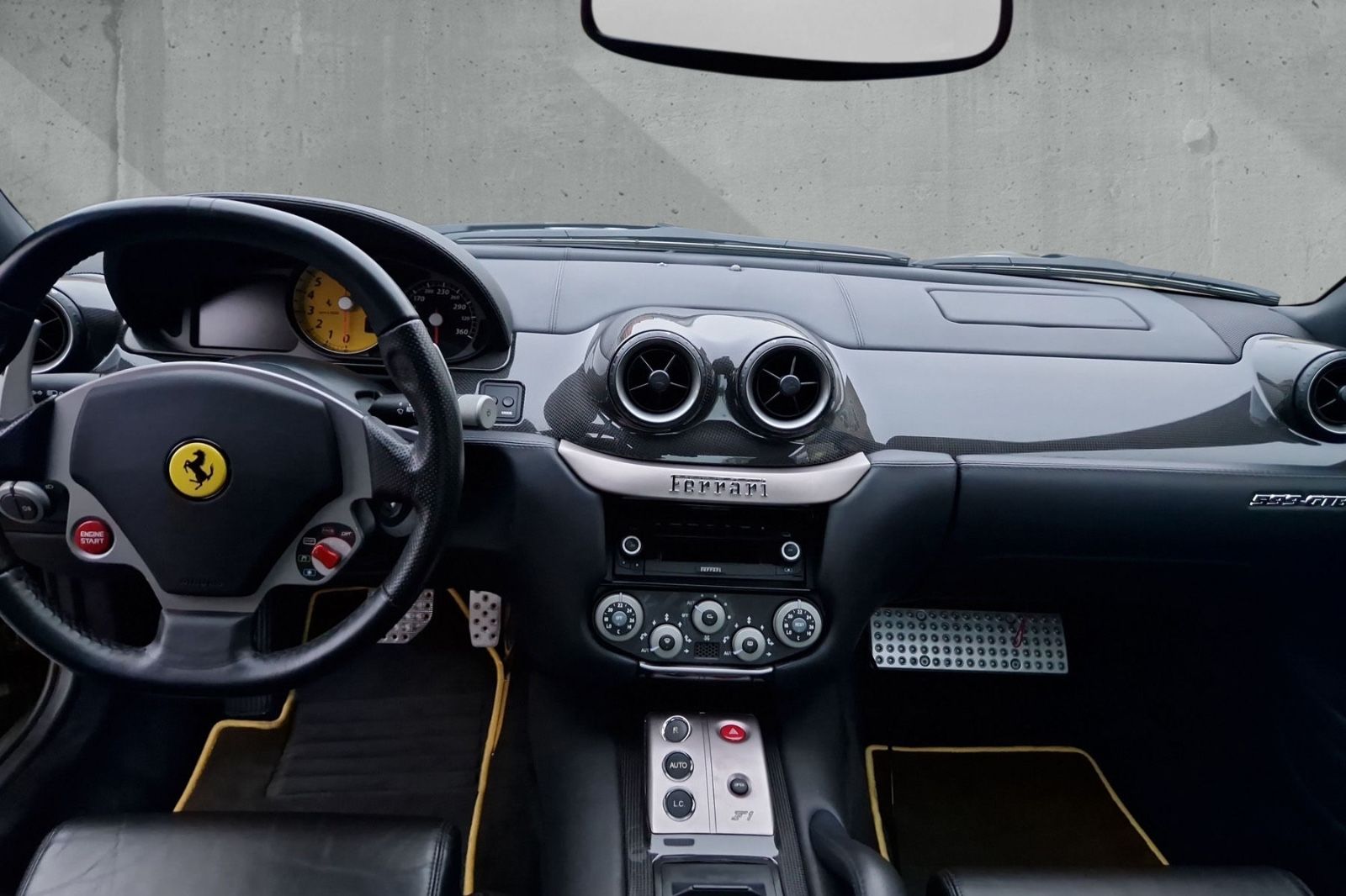 Fahrzeugabbildung Ferrari 599 GTB*Carbon*Embleme*gepflegt*