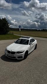 BMW Bmw 230i M-Paket und Scheckheft - BMW 230 von privat