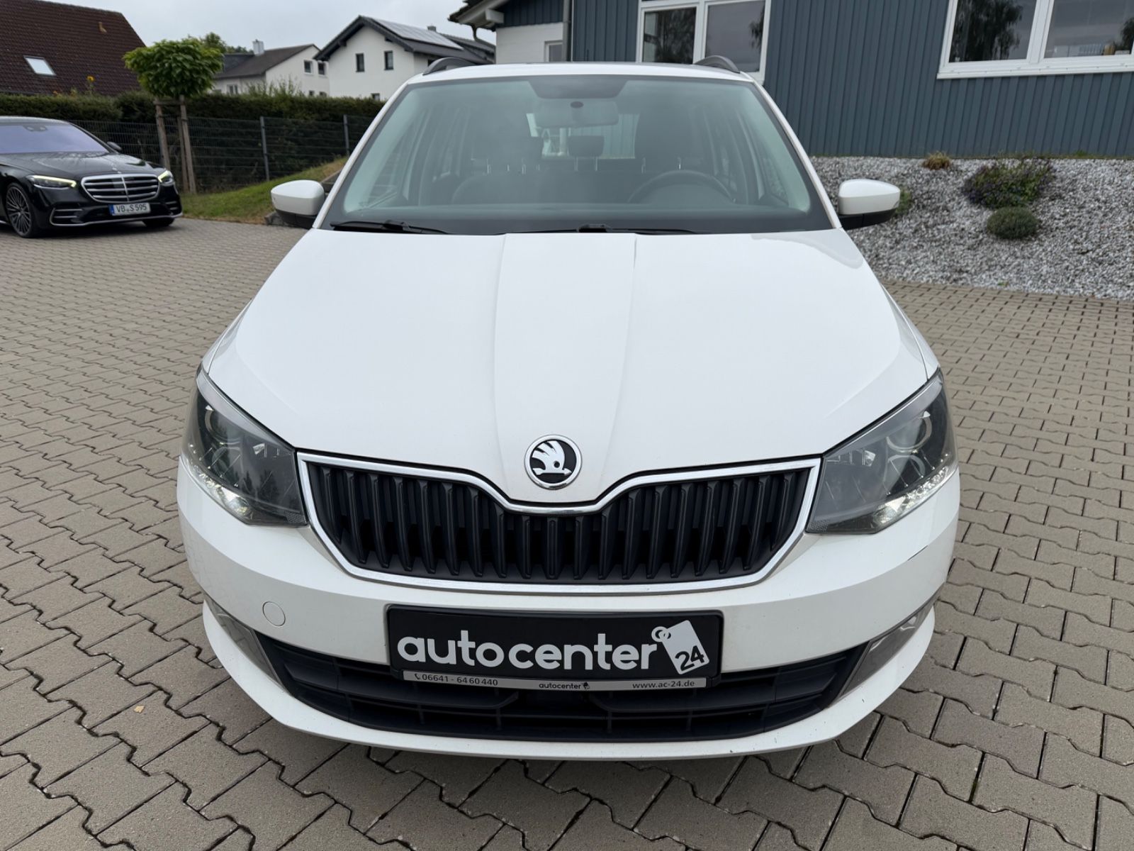 Fahrzeugabbildung SKODA Fabia Combi|Navi|Klima|AppleCarPay