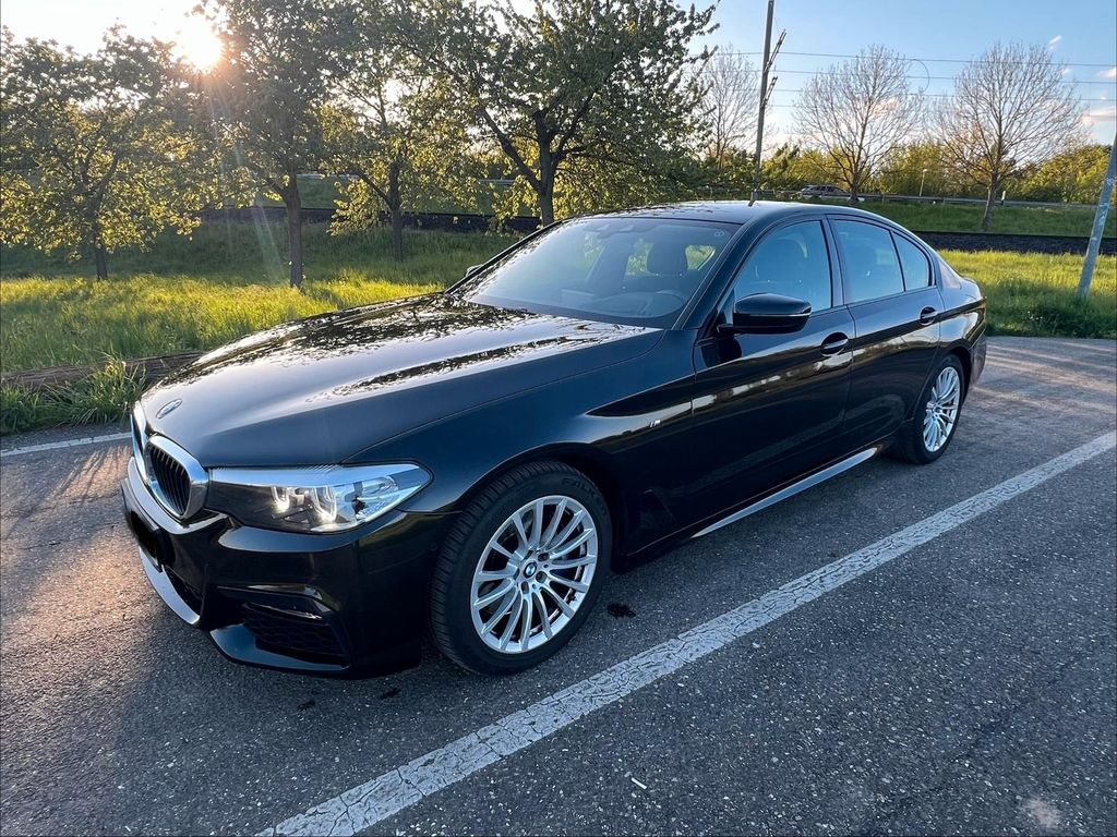 Image of BMW 530
