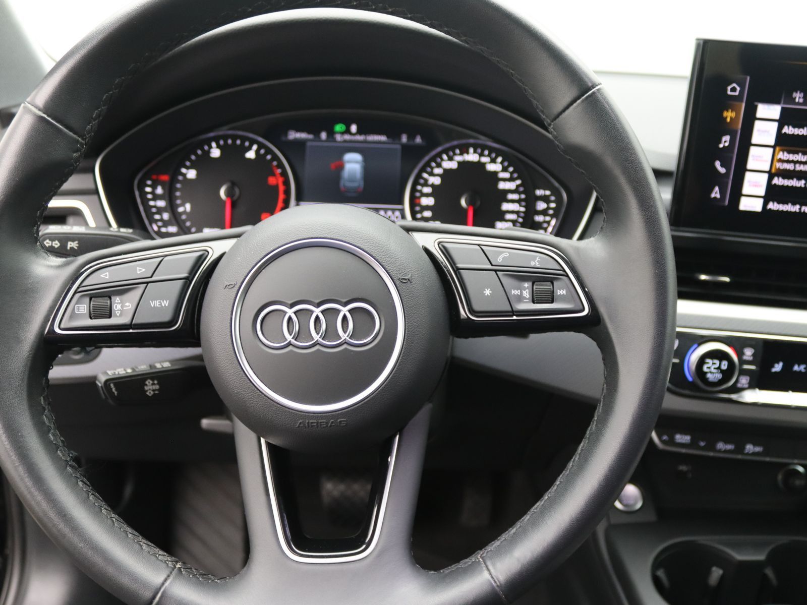 Audi A4 - Bild 14