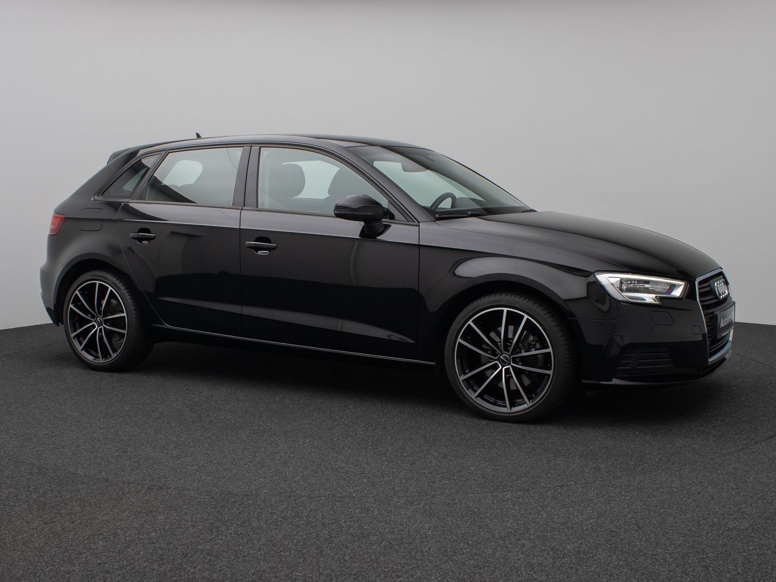 Fahrzeugabbildung Audi A3 Sportback 35 TDI Aut. Sitzhzg Navi Xenon