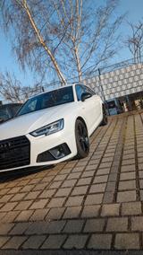 Audi A4 40 TFSI S tronic S line / 19 Zoll Winter  - Audi A4 Gebrauchtwagen in Dresden