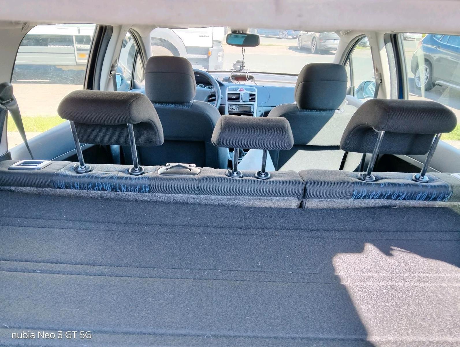 Peugeot 307 2004 — photo 9