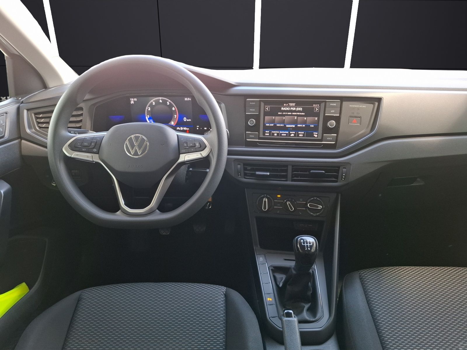 Fahrzeugabbildung Volkswagen Polo 1.0 Basis LED Klima AID PDC SH