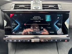 Fahrzeugabbildung DS Automobiles DS 7 1.6 E-Tense 225 EAT8 Performance Line +