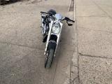 Harley-Davidson V Rod - HARLEY-DAVIDSON 2005 V ROD