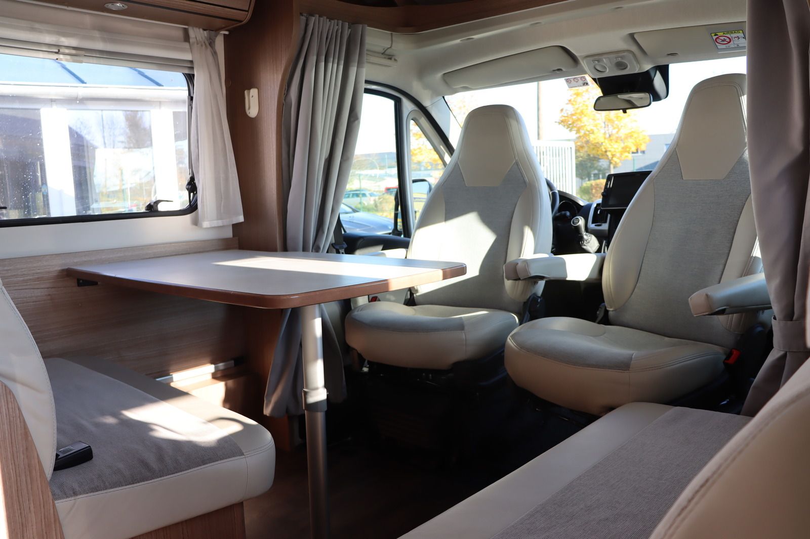 Fahrzeugabbildung Carado T448 Ducato 2.3 140 * Standhzg. * Markise