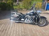 Harley-Davidson Road King Classic FLHR mit Rückwärtsgang - HARLEY-DAVIDSON 2009 ROAD KING