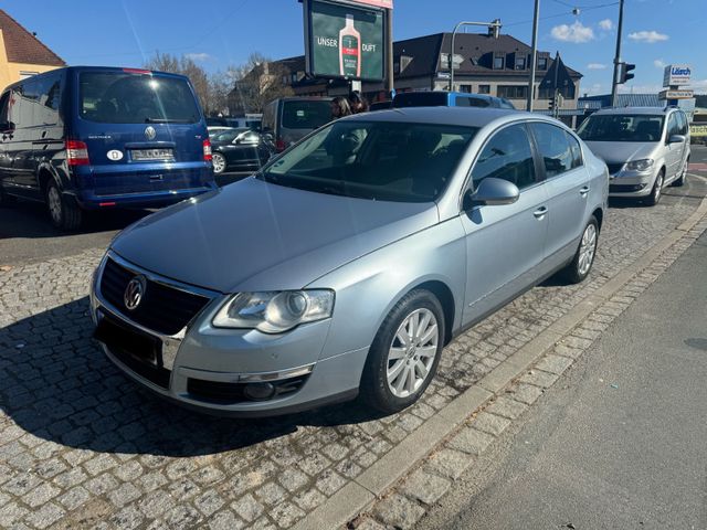 Volkswagen Passat Lim. Comfortline*Automatik*PDC*1.Hand*