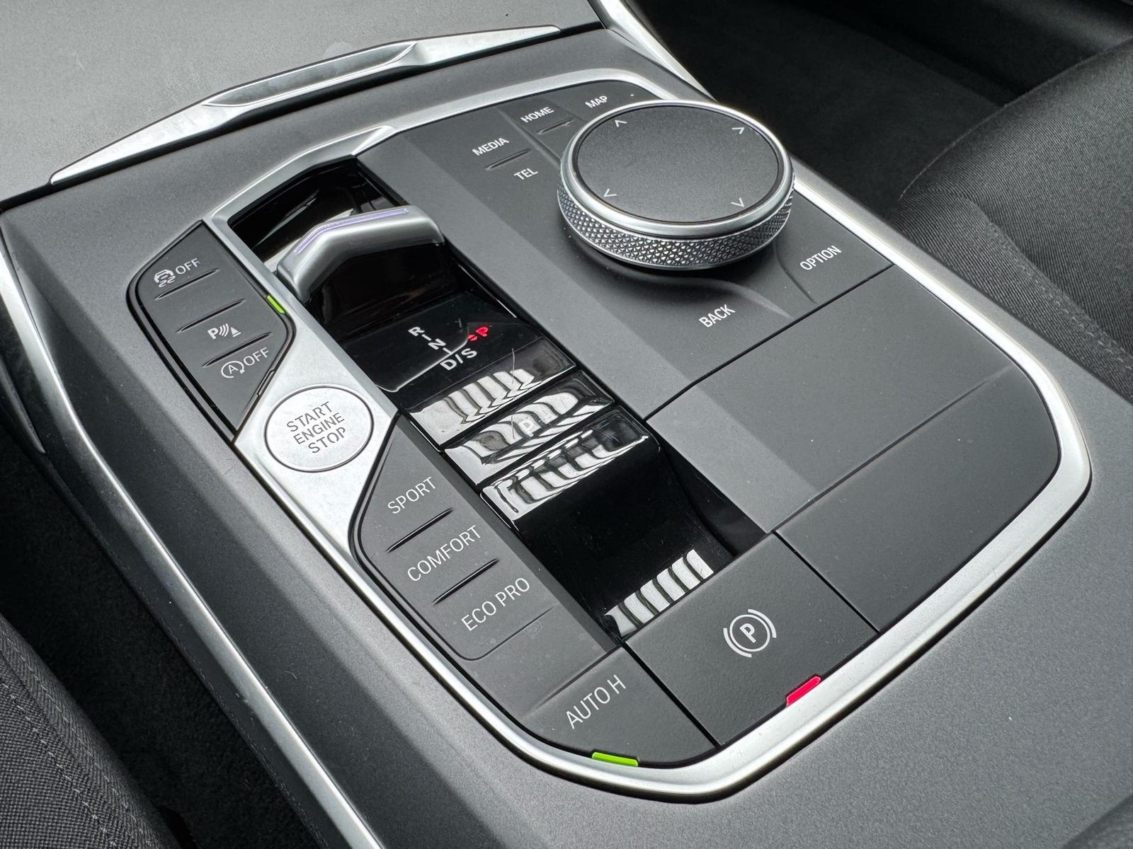 BMW 3 Series i Touring Keyless RFK Garantie-03.2030, миниатюра 15