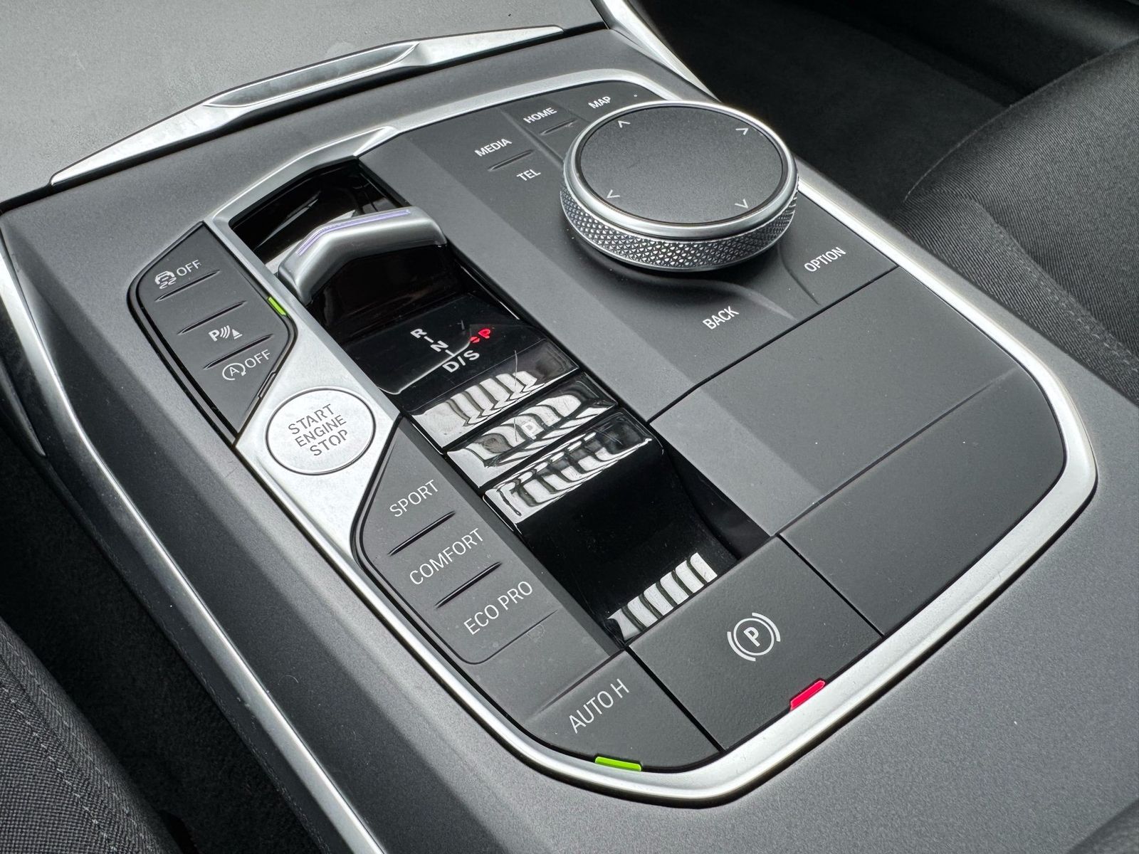 BMW 318i Touring Keyless RFK Garantie-03.2030 foto 15
