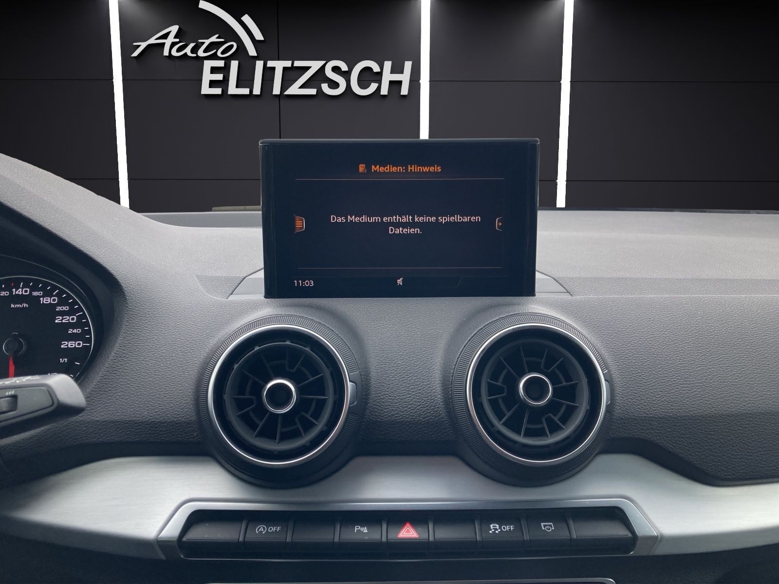 Fahrzeugabbildung Audi Q2 35 TFSI sport LED PDC APP SHZ